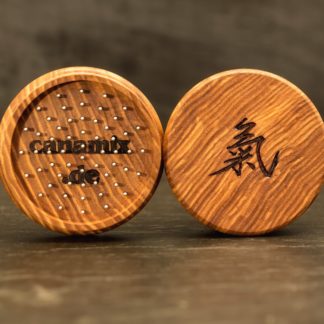 Mühle "Maxi" mit Edelstahlpins und Brandstempel "CHI"